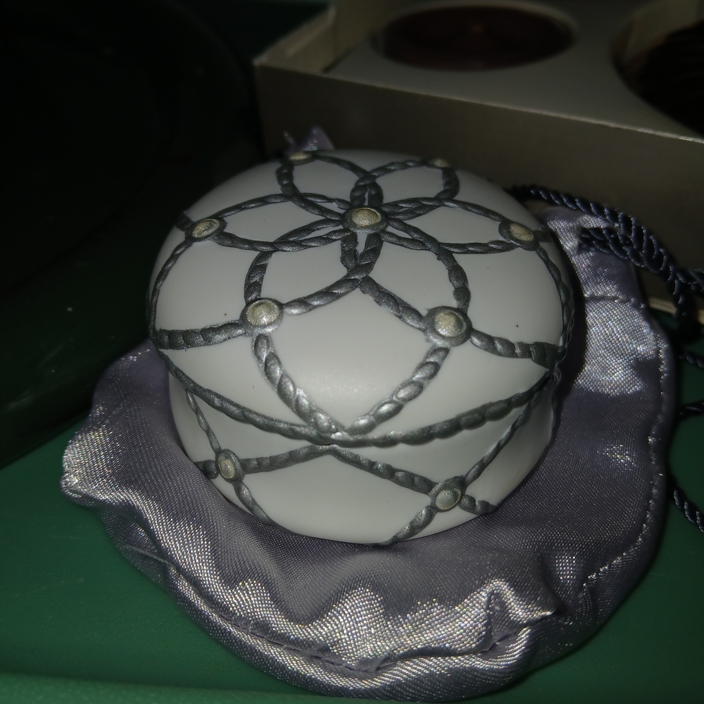 NIB PartyLite 2 Dozen Candles 3 Holders - Picture 6 of 9